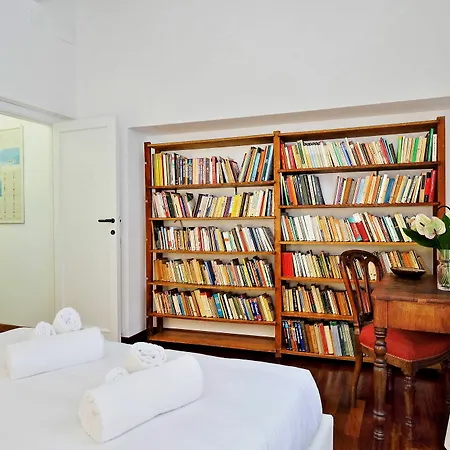 Apartment Romeasyoulike-monti Experience 295 *